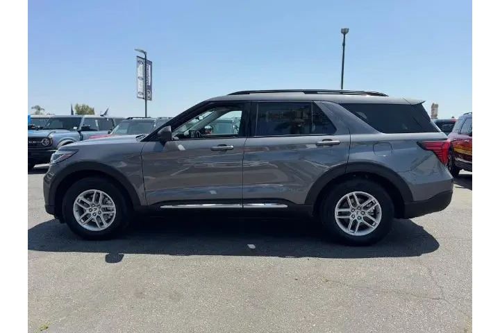 $36995 : Ford Explorer 2025 Active 4d image 8