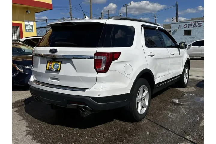 $16995 : 2018 Explorer XLT image 10
