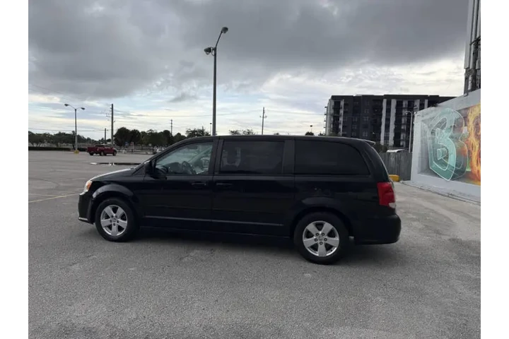 $4995 : 2013 Grand Caravan SE image 8