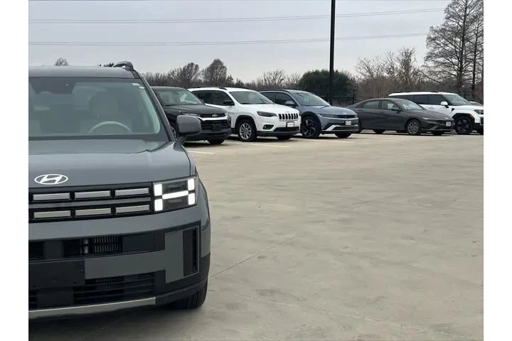 $28499 : Hyundai SANTA FE 2025 SEL 4d image 3