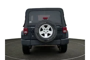 $19030 : Jeep Wrangler Unlimited 2017 thumbnail