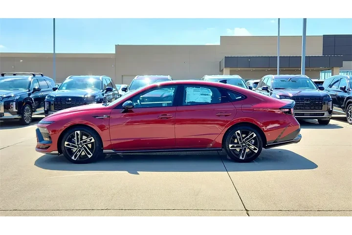 $26855 : Hyundai SONATA 2024 N Line 4 image 4