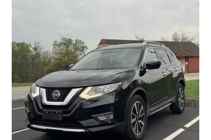 $8500 : 2019 Rogue SL image 2