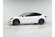 $21998 : Tesla Model 3 2022 4dr Sedan thumbnail