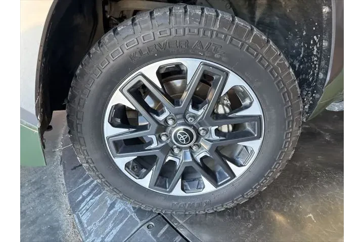 $36999 : Toyota Tundra 2023 4x2 Limit image 10