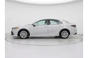 $24998 : Toyota Camry 2024 LE 4dr Sed thumbnail