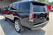 2017 Escalade 4WD 4dr Luxury thumbnail