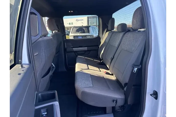 $39950 : Ford F-150 2024 4x4 XLT 4dr image 7