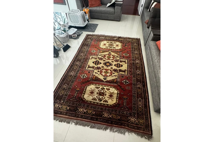 VENDO FINOS MUEBLES, ALFOMBRAS image 9