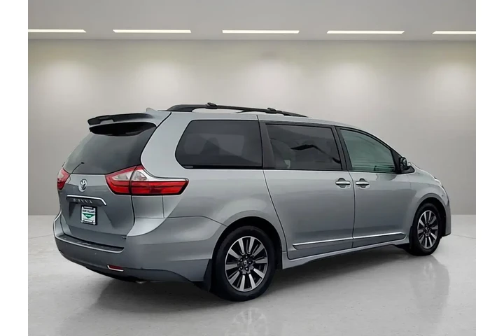 $23148 : Toyota Sienna 2019 XLE 7-Pas image 8