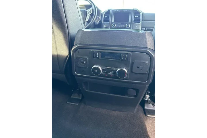 $37600 : Ford Expedition MAX 2021 4x4 image 10