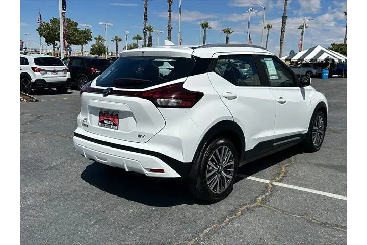 $19995 : Nissan Kicks 2021 SV 4dr Cro image 5