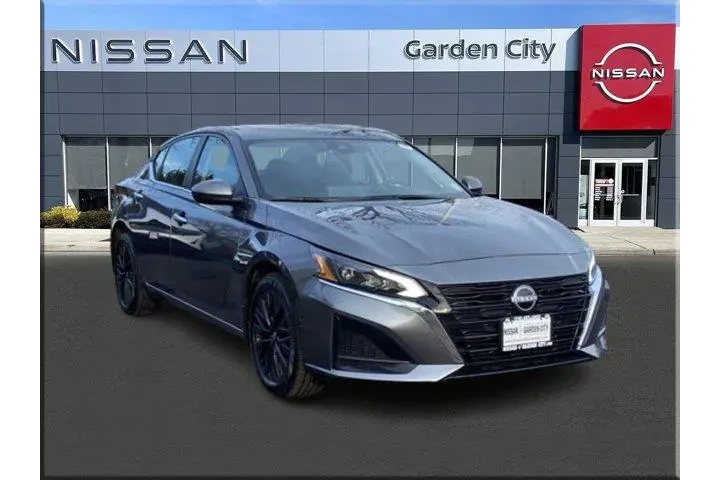 $20569 : Nissan Altima 2025 AWD 2.5 S image 1