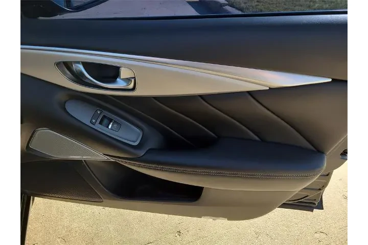 $21223 : INFINITI Q50 2021 Luxe 4dr S image 9