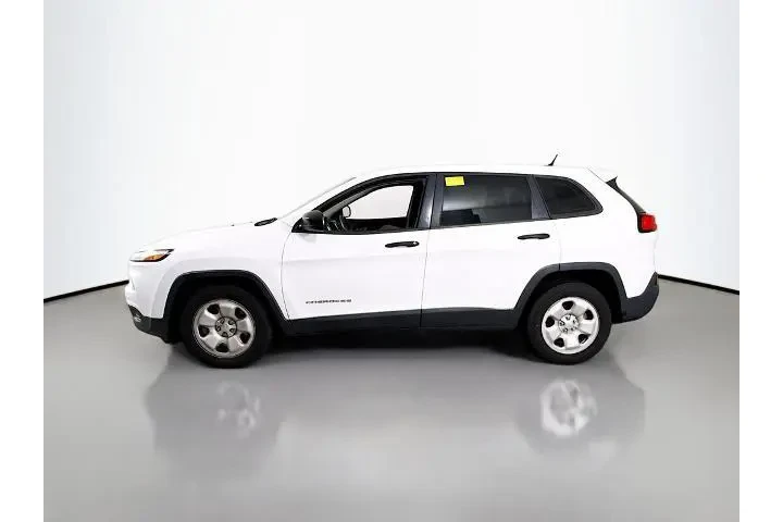 $13000 : Jeep Cherokee 2016 Sport 4dr image 4