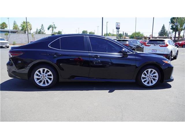 $22984 : 2021 Camry LE image 5