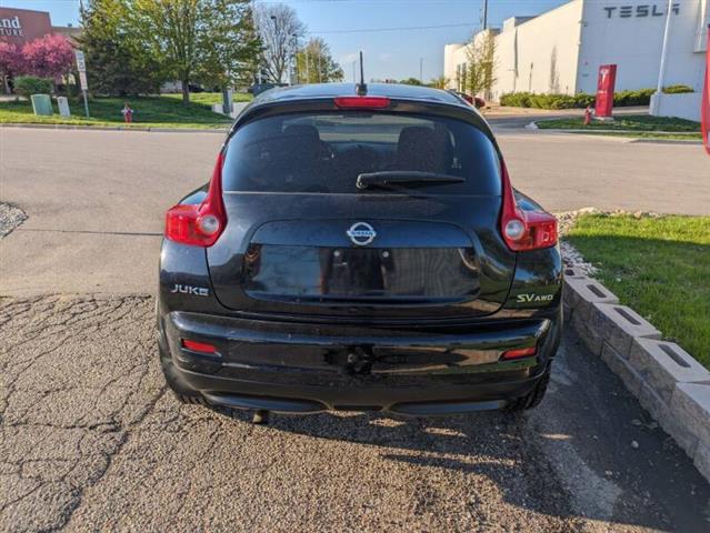 $5990 : 2011 JUKE S image 5