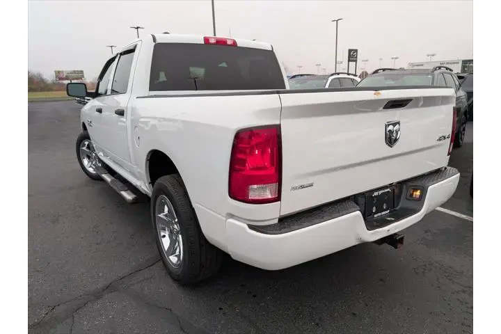 $19990 : Ram 1500 2017 4x4 Express 4d image 5