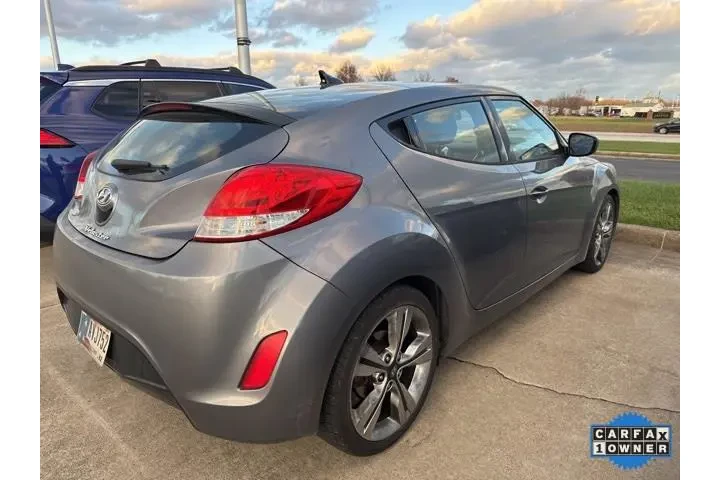 $10988 : Hyundai VELOSTER 2017 Value image 8