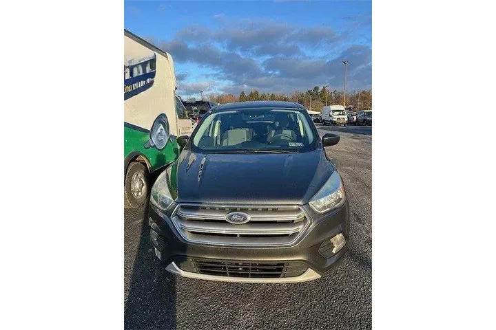 $9490 : Ford Escape 2017 AWD SE 4dr image 2