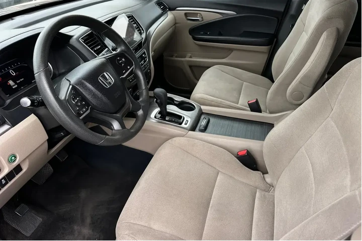 $21900 : Honda Pilot 2020 EX 4dr SUV image 9