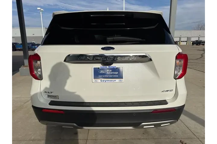 $31900 : Ford Explorer 2023 AWD XLT 4 image 6