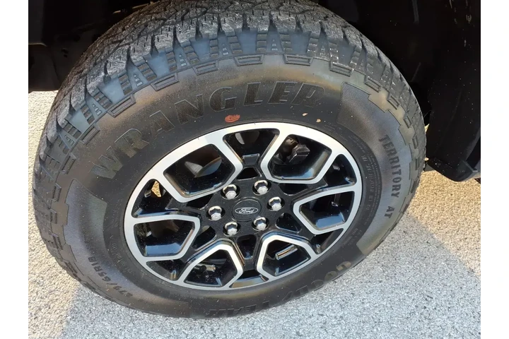 $37962 : Ford F-150 2023 4x4 XL 4dr S image 6
