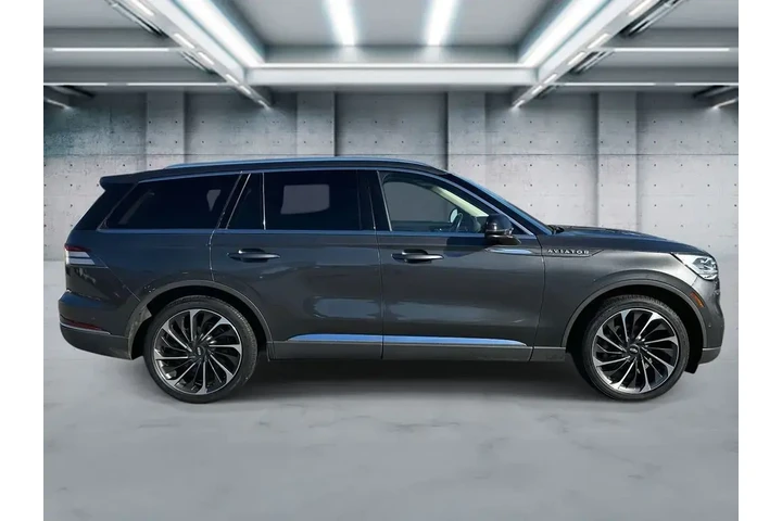 $33655 : Lincoln Aviator 2020 AWD Res image 3