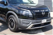 $30495 : Nissan Pathfinder 2023 AWD R thumbnail