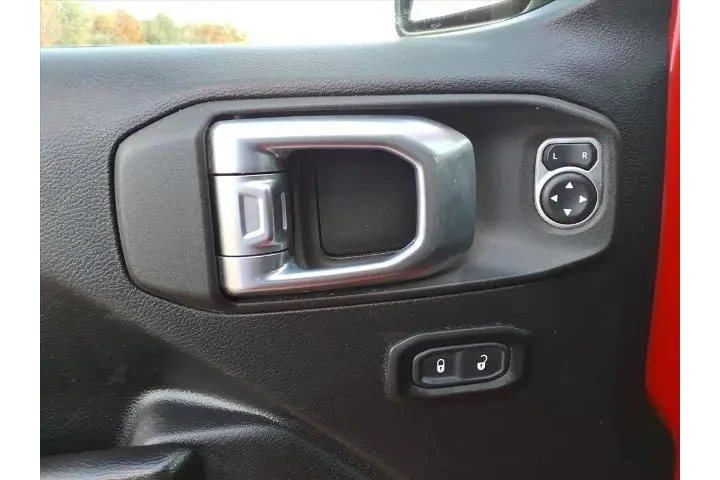 $27999 : Jeep Wrangler 2021 4x4 Sport image 10