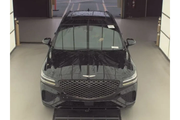 $35000 : Genesis GV70 2023 AWD 2.5T S image 3