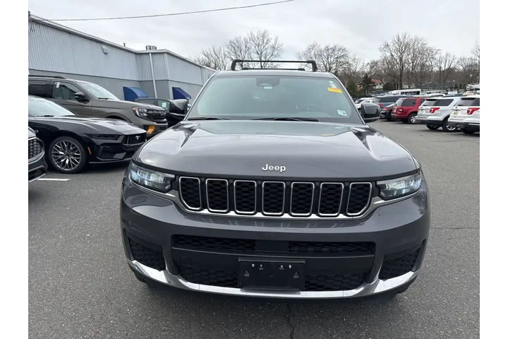 $30499 : Jeep Grand Cherokee L 2024 4 image 2