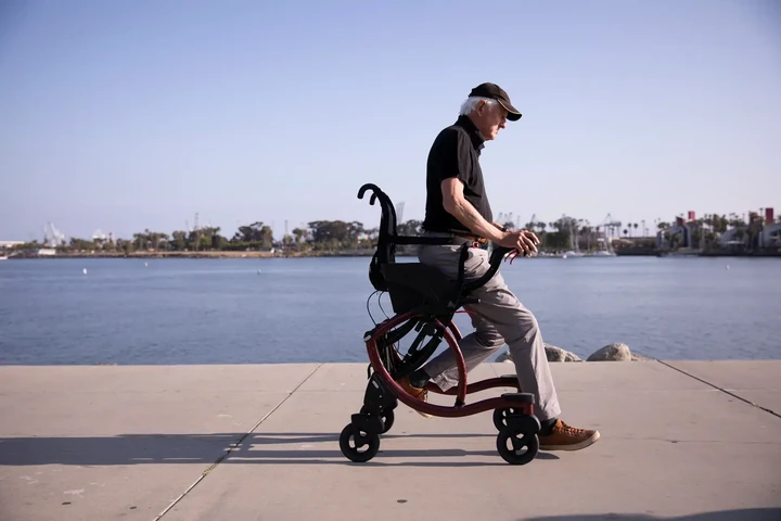 $2500 : Zeen mobility image 9