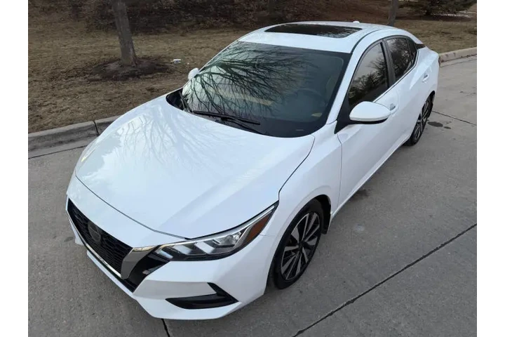 $12997 : 2021 Sentra SV image 1