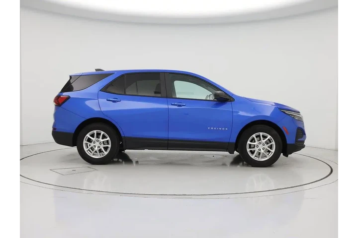 $23998 : Chevrolet Equinox 2024 LS 4d image 7