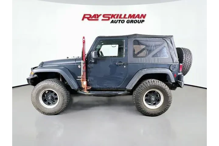 $18975 : Jeep Wrangler 2017 4x4 Sport image 4