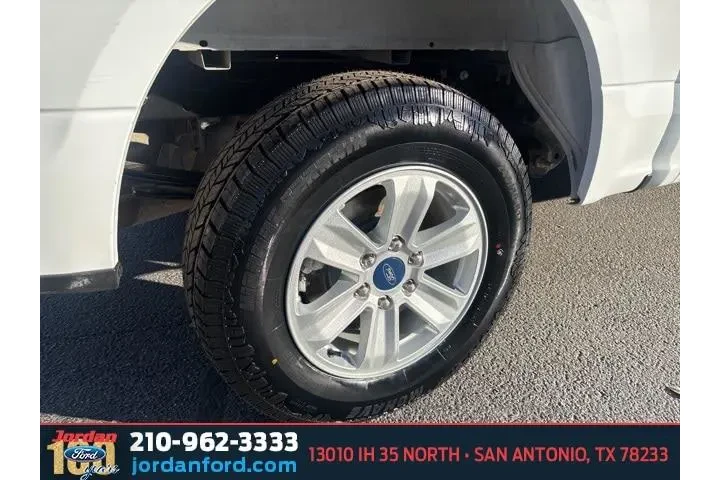 $25026 : Ford F-150 2020 4x2 XL 4dr S image 8