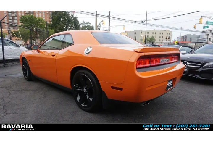 $25995 : 2014 Challenger 2dr Cpe R/T P image 6