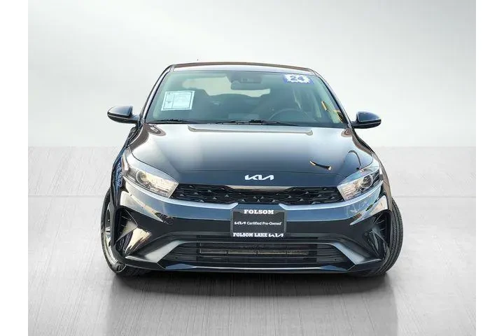 $17846 : Kia Forte 2024 LXS 4dr Sedan image 2
