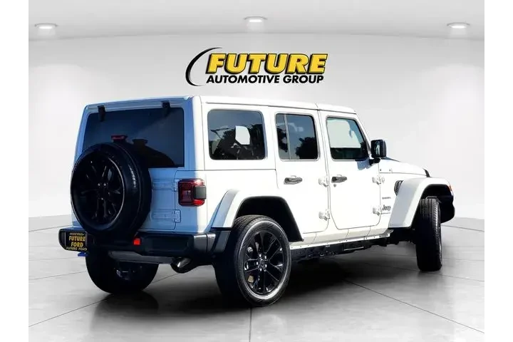 $32500 : Jeep Wrangler 2024 4x4 Sahar image 4