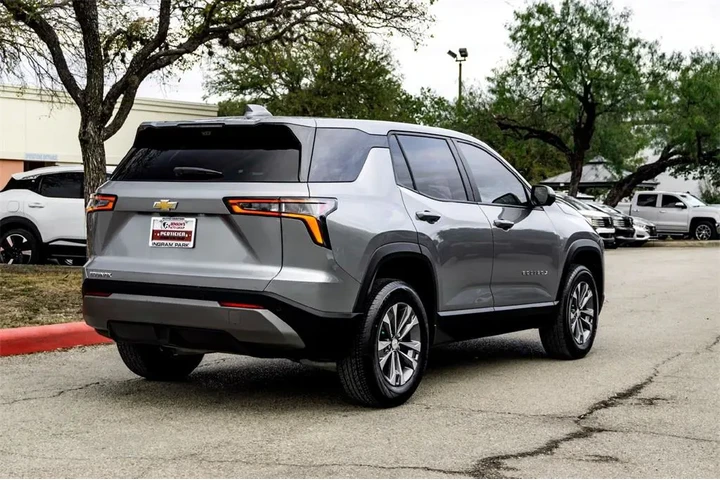 $26884 : Chevrolet Equinox 2025 LT 4d image 5