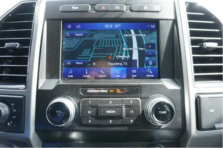 $30225 : Ford F-150 2019 4x4 XL 4dr S image 10