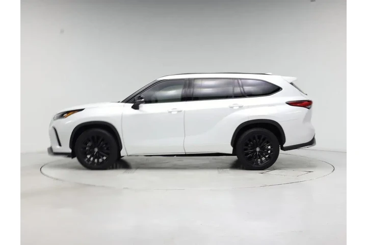 $33998 : Toyota Highlander 2023 XSE 4 image 3