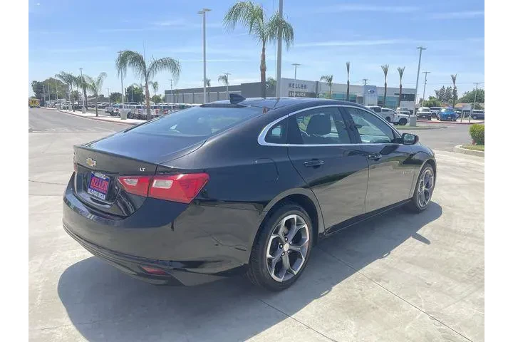 $18888 : Chevrolet Malibu 2023 LT 4dr image 8