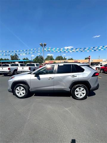 $23889 : 2019 RAV4 LE AWD (Natl) image 6