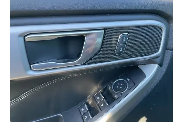 $21992 : Ford Explorer 2022 XLT 4dr S image 5