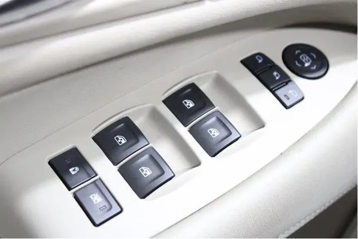 $32955 : Cadillac Escalade 2019 4x4 P image 4