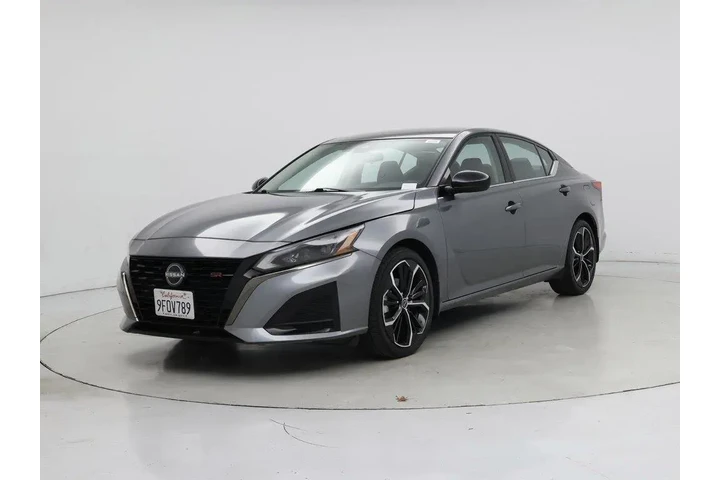 $22998 : Nissan Altima 2023 2.5 SR 4d image 4