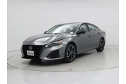 $22998 : Nissan Altima 2023 2.5 SR 4d thumbnail