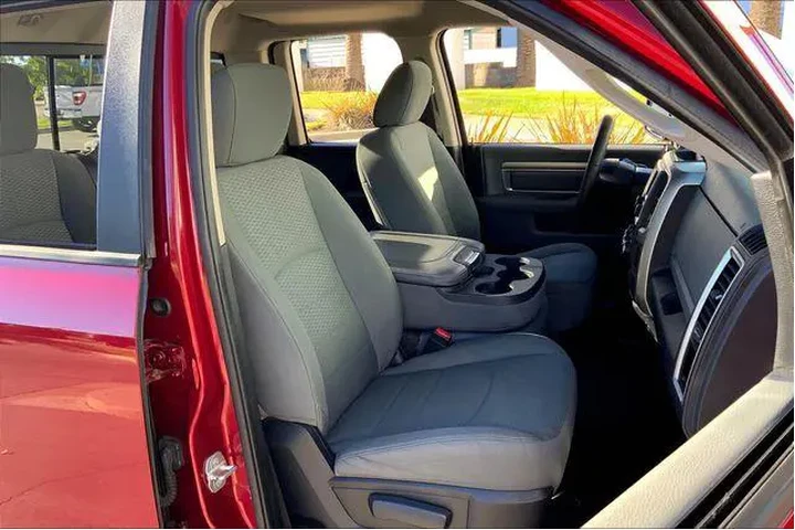 $18985 : Ram 1500 2014 4x2 SLT 4dr Qu image 7